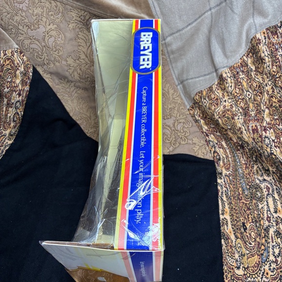 Breyer 703595 Riddle Passing Through Time Phase 3 Damaged Box - Picture 8 of 9